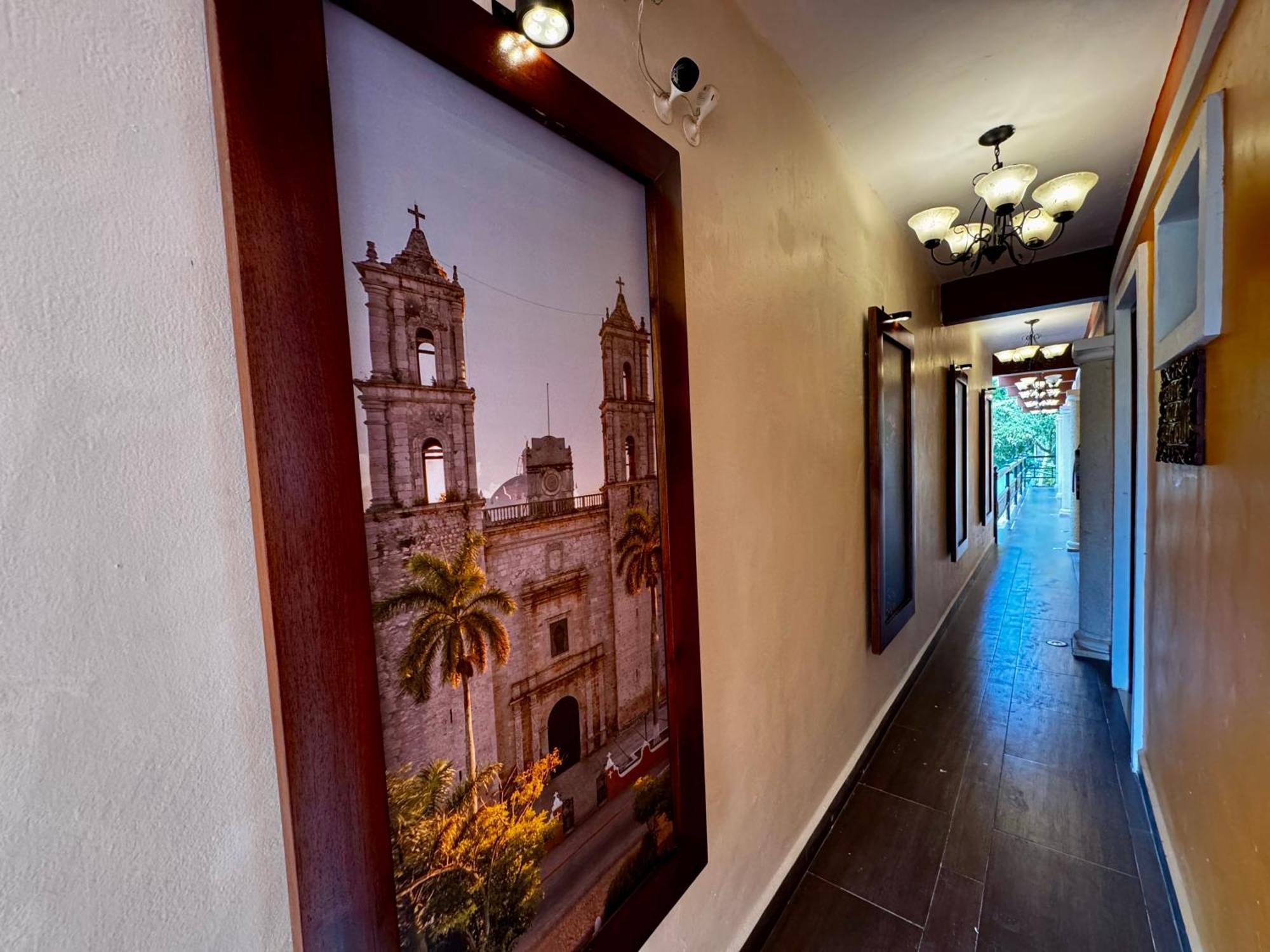 El Zaguan Colonial By Guruhotel Вальядолид Экстерьер фото